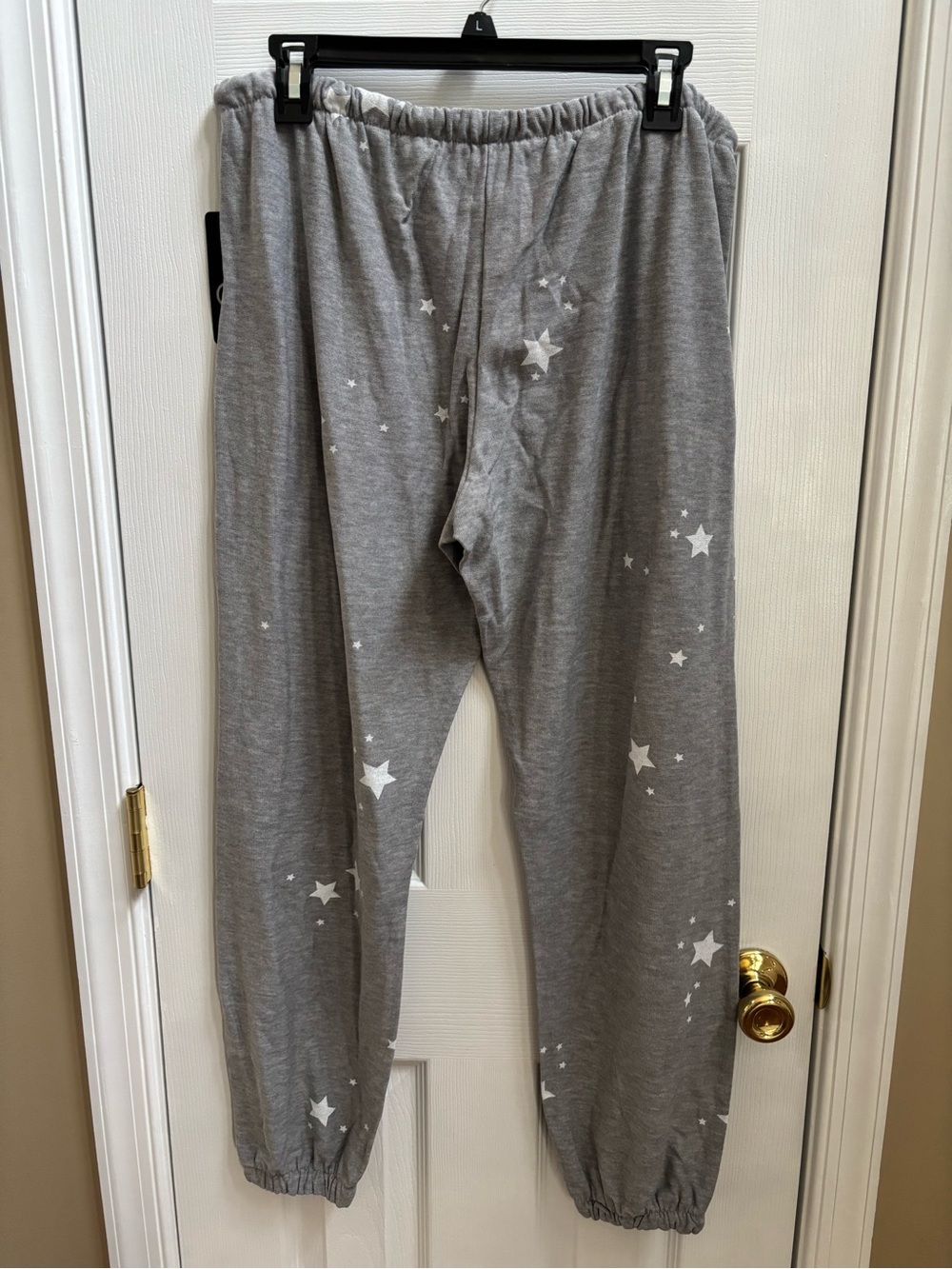 Chaser Woman’s Gray & White Star Print Jogger Pants, Size XL, NWT - Picture 3 of 5